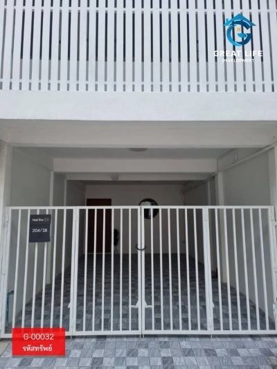 ขายทาวน์เฮาส์ 2 ชั้น หมู่บ้านร่มโพธิ์ ถ.สรรพาวุธ รูปที่ 3