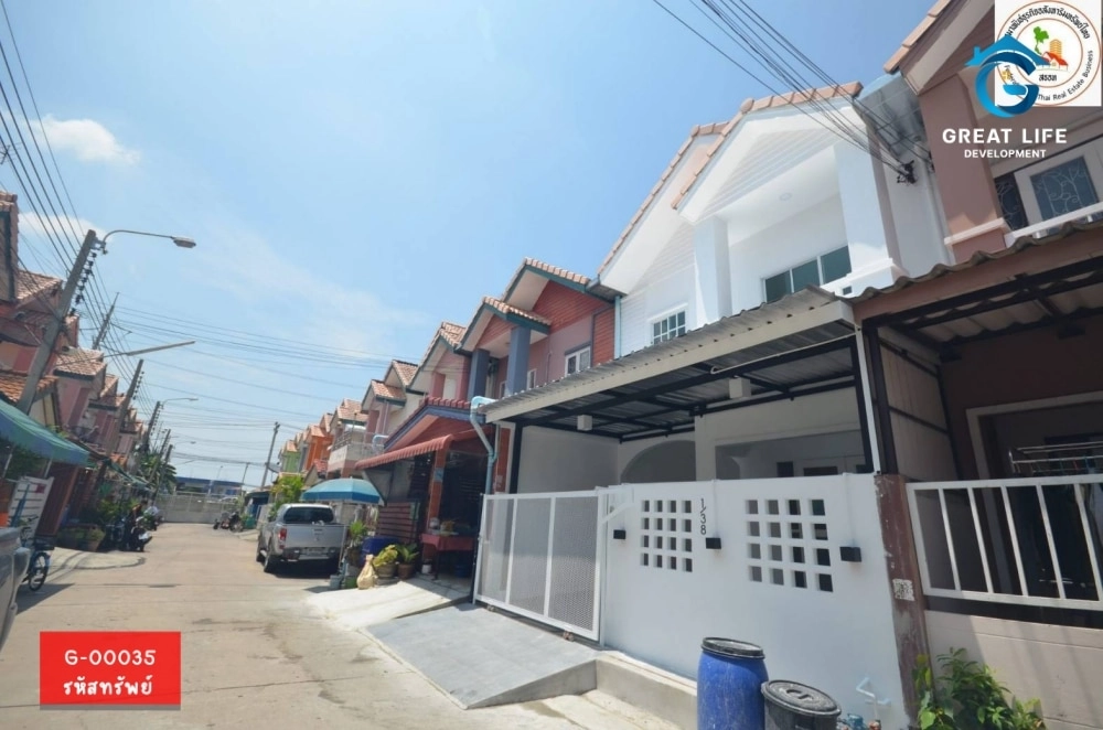 ขายทาวน์เฮาส์ 2 ชั้นหมู่บ้านมัณฑิรา บางพลี-ตำหรุ เทพารักษ์ รูปที่ 2