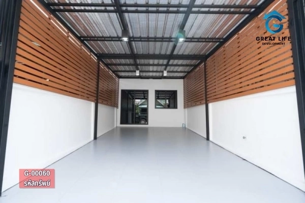 ขายทาวน์เฮ้าส์รีโนเวทตกแต่งใหม่ พร้อมอยู่ หมู่บ้านรินทิชา ซอยมังกร-แพรกษา รูปที่ 2