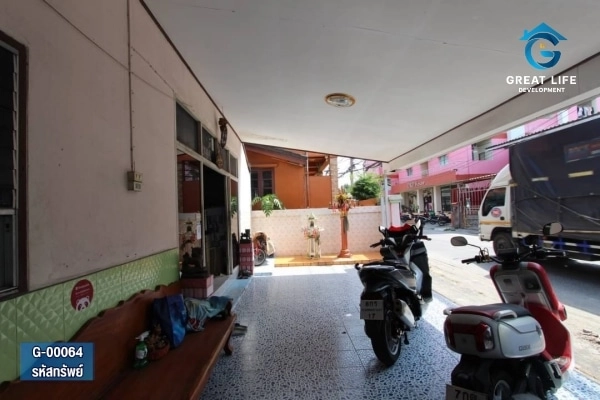 บ้านเดี่ยว 2 ชั้น 2 หลัง ริมถนนสายหลัก ซอย หมู่บ้านศรีเพชรการเคหะ รูปที่ 8