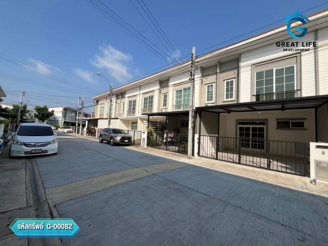 ขายทาวน์เฮ้าส์ 2 ชั้น รีโนเวทใหม่ หมู่บ้านคิว ดิสทริค สุขสวัสดิ์ 76 (Q District) รูปที่ 4