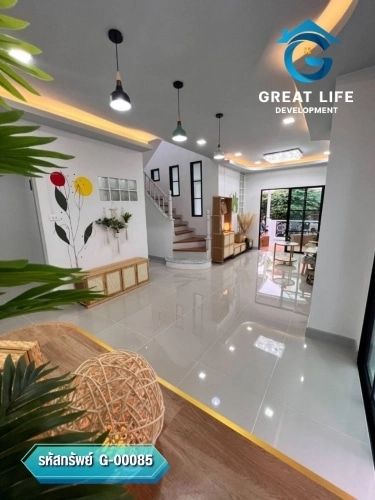 ขายทาวน์เฮ้าส์ 2 ชั้น หมู่บ้านวรารักษ์ รังสิต คลอง 3 รูปที่ 8