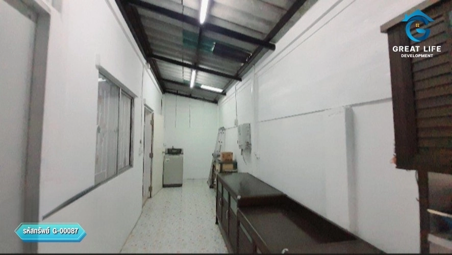 ชายทาวน์เฮ้าส์ 2 ชั้น หมู่บ้านพฤกษา 74 รูปที่ 6
