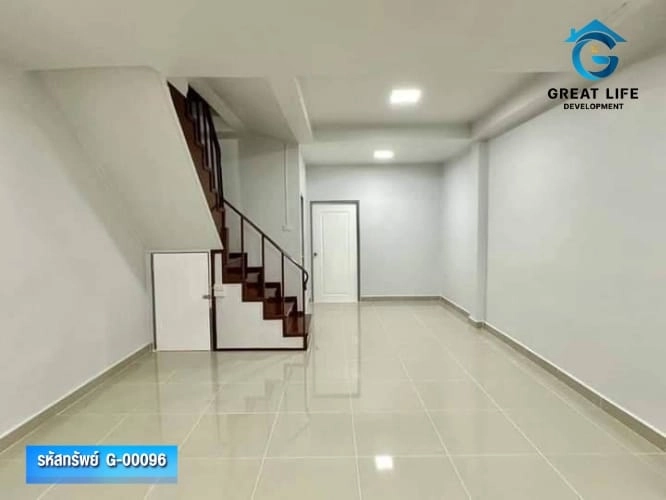 ขายทาวน์โฮม 3 ชั้น หมู่บ้านขวัญคร นนทบุรี รีโนเวทแล้ว รูปที่ 8
