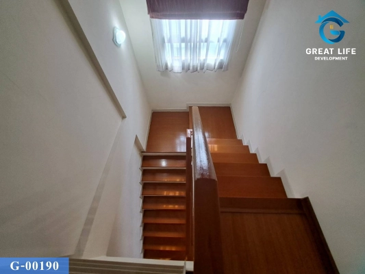 ขายบ้านทาวน์โฮม 3 ชั้น บ้านกลางเมือง ติดถนนศรีนครินทร์ รูปที่ 7