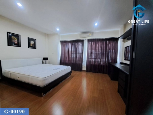 ขายบ้านทาวน์โฮม 3 ชั้น บ้านกลางเมือง ติดถนนศรีนครินทร์ รูปที่ 6
