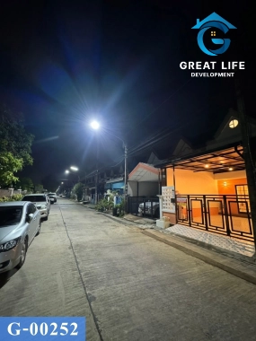 ขายบ้านทาวน์เฮ้าส์ 2 ชั้้น หมู่บ้านธนาลักษณ์ 2 จ.ปทุมธานี รูปที่ 4