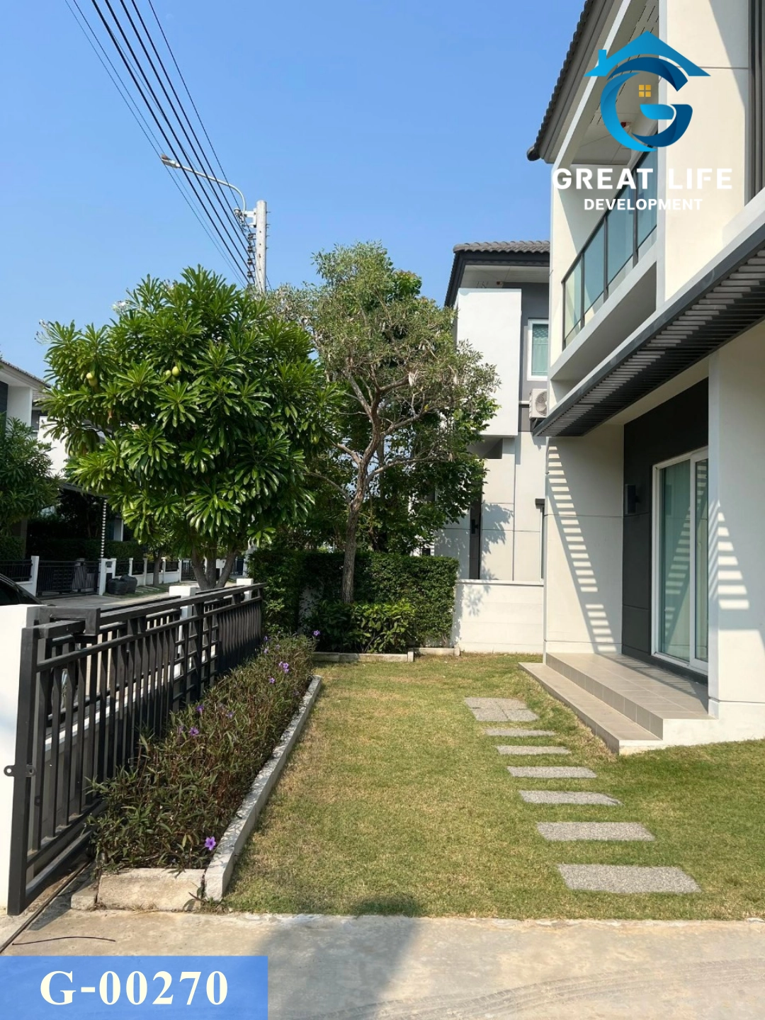 ขายบ้านเดี่ยว 2 ชั้น โครงการ Centro ประชาอุทิศ 90 แบบบ้านMonza อำเภอพระสมุทรเจดีย์ สมุทรปราการ รูปที่ 2