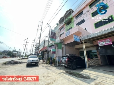 อาคารพาณิชย์4ชั้นครึ่ง 1คูหา หน้าโรงเรียนสารสาสน์บางพลี รูปที่ 3